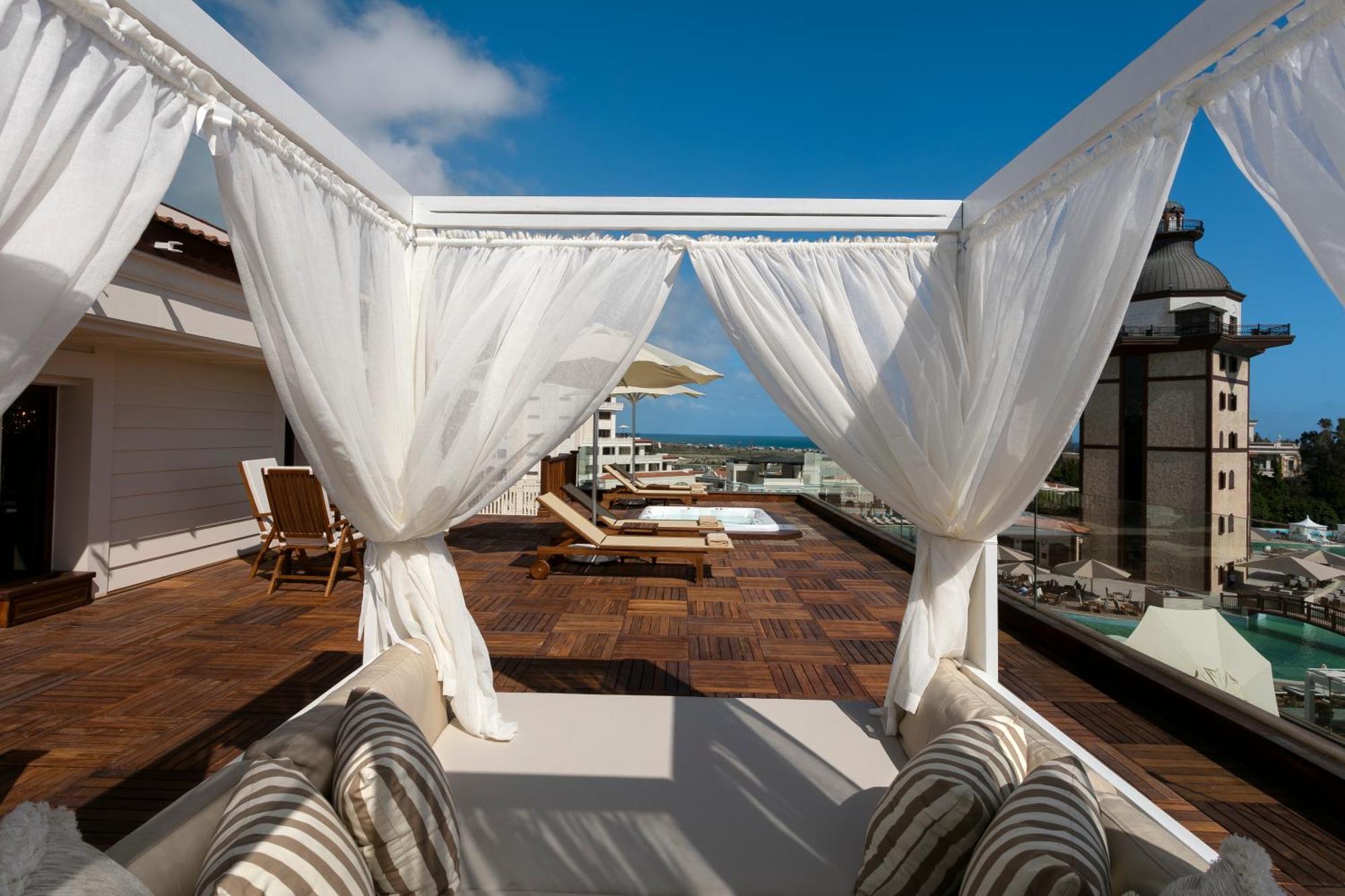Presidential Suite